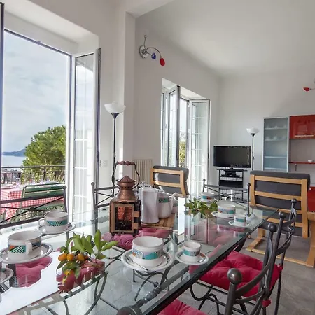 Appartement Sisters House